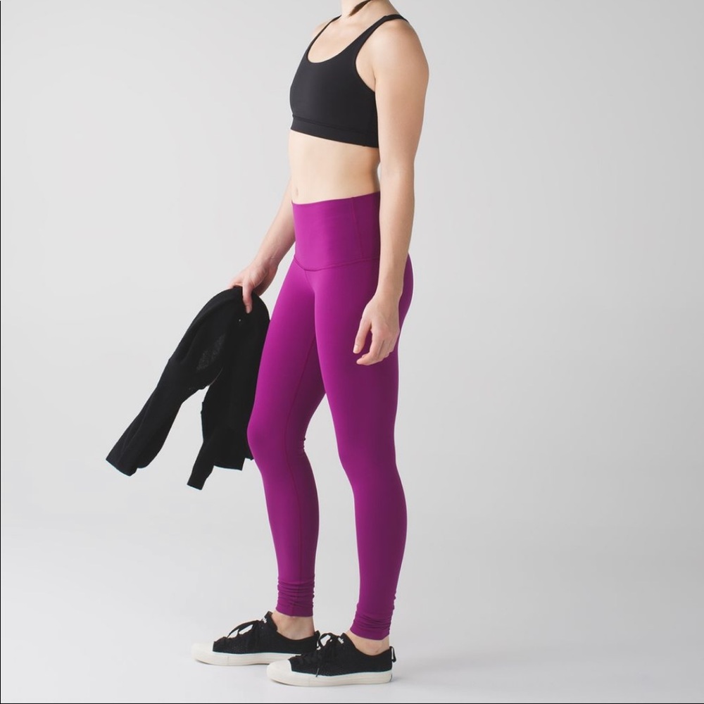 NWOT lululemon Super Hi-rise Wunder Under - Regal Plum - Size 4
